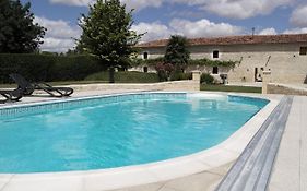 Gites Les Grandes Ecures