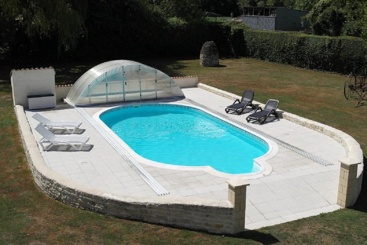 Gites Les Grandes Ecures Mons  Extérieur photo